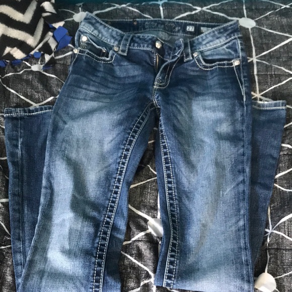 Size 27 Miss Me Bootcut - Picture 1 of 4